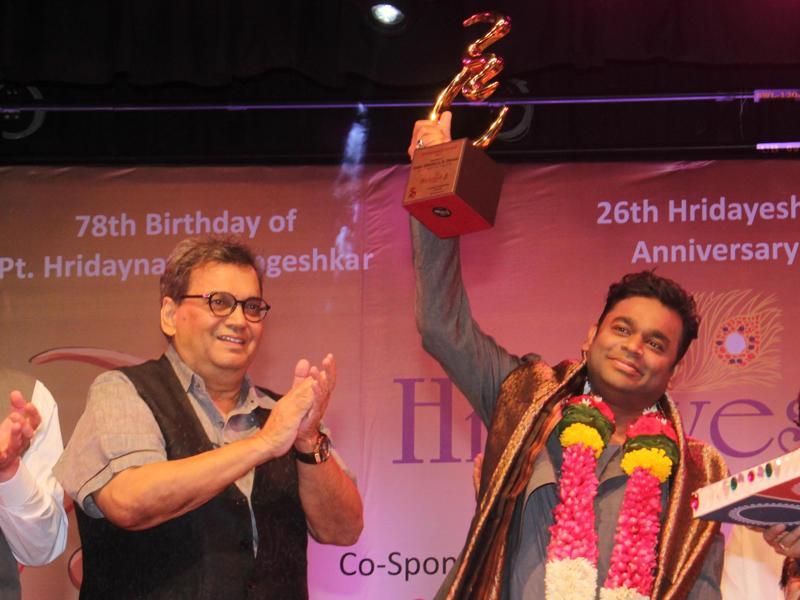 arrahmanhonouredwithhridaynathmangeshkaraward